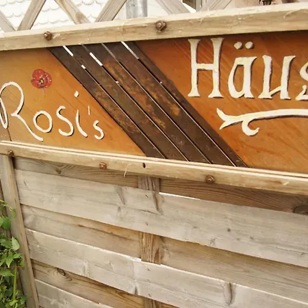 Casa de Férias Rosi's Haeusle Schwarzwald / Terasse Mit Garten Fluorn-Winzeln