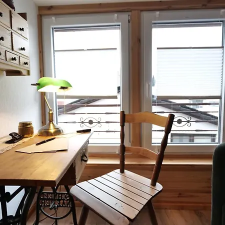 Casa de Férias Rosi's Haeusle Schwarzwald / Terasse Mit Garten